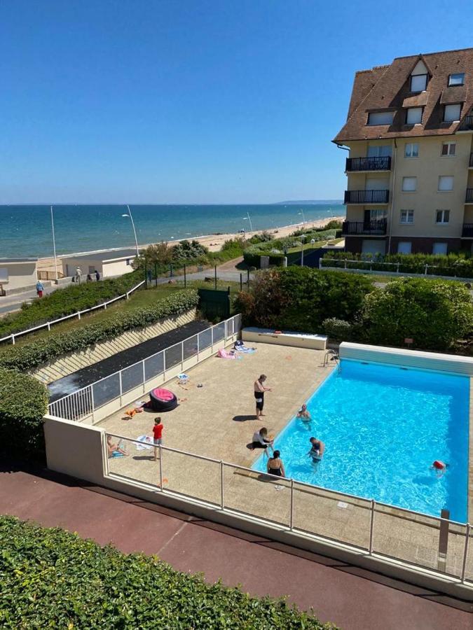 Appartement 3 Pieces, Vue Sur Mer Piscine Tennis Proche Thalasso Cabourg Exterior photo